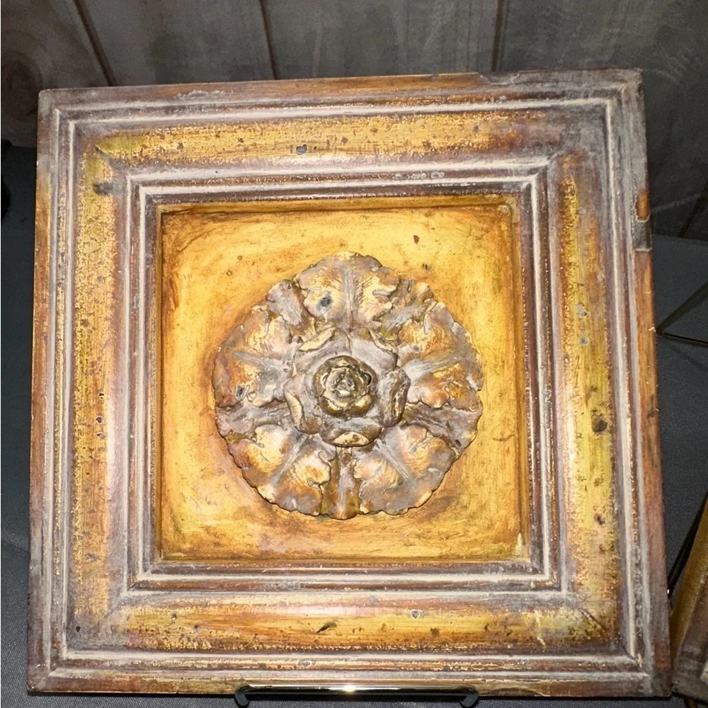 Antique Gold Floral Wall Accents